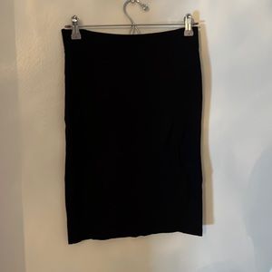 Stretchy pencil skirt